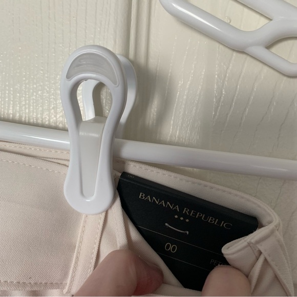 Banana Republic NWT Straight Skirt Size 00 Petite Bone/Ivory Color - Picture 7 of 8